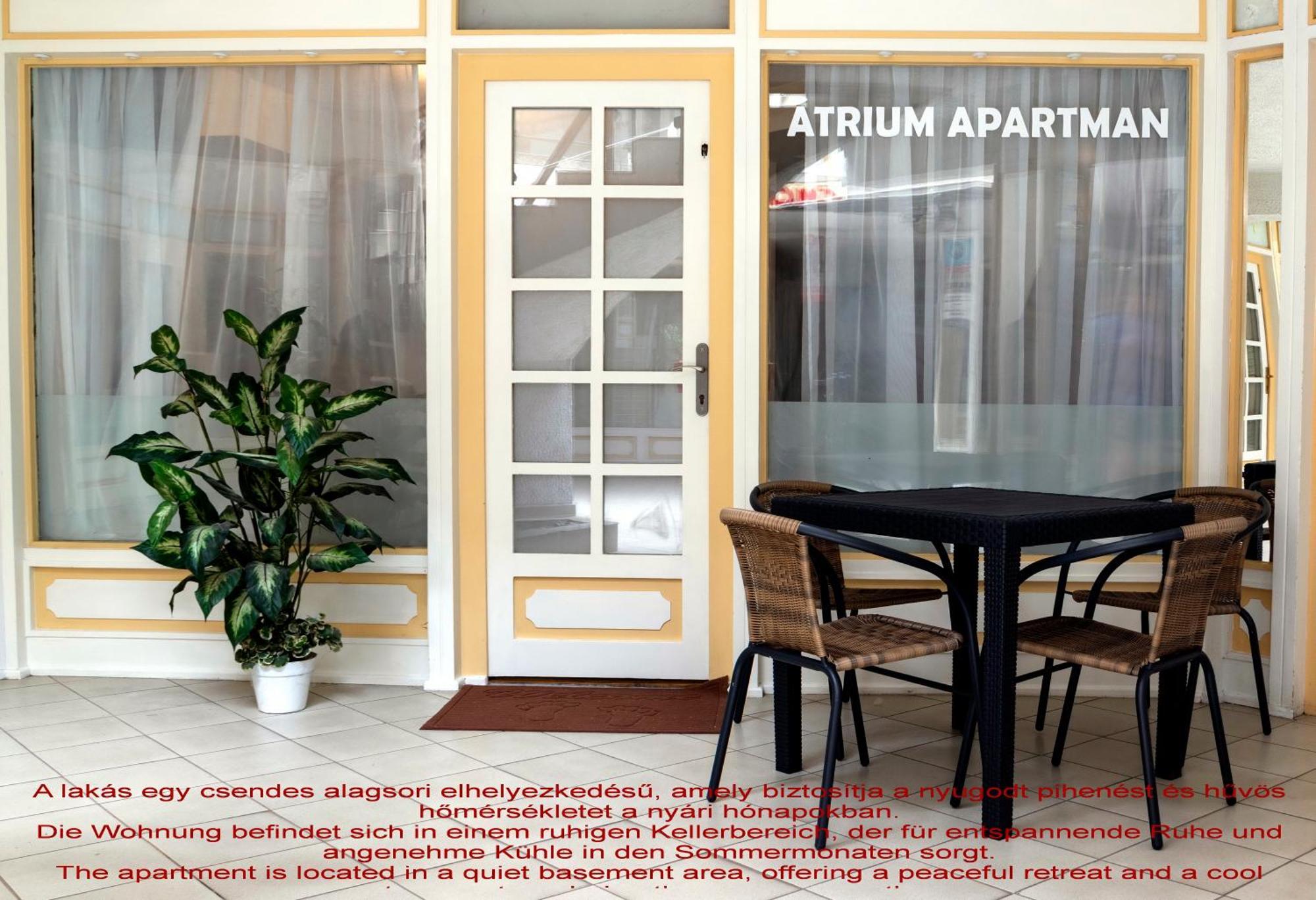 ケストヘイBasement Atrium Apartmanアパートメント エクステリア 写真